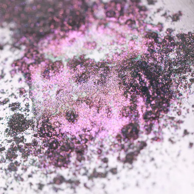 Pages of Lost Words  Pages of Lost Words - Pigment Machiaj Ama Cameleon