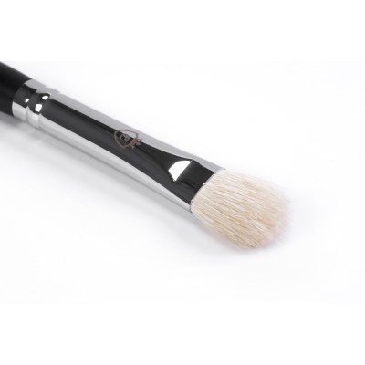 Brush for applying and blending eyeshadow CTR W0180 goat hair
