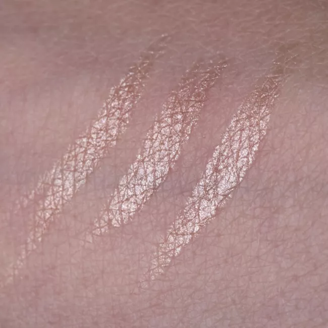 Eyeliner Silkworm Soft Gold AMA Pigments Eyeliner Silkworm Soft Gold AMA Pigments